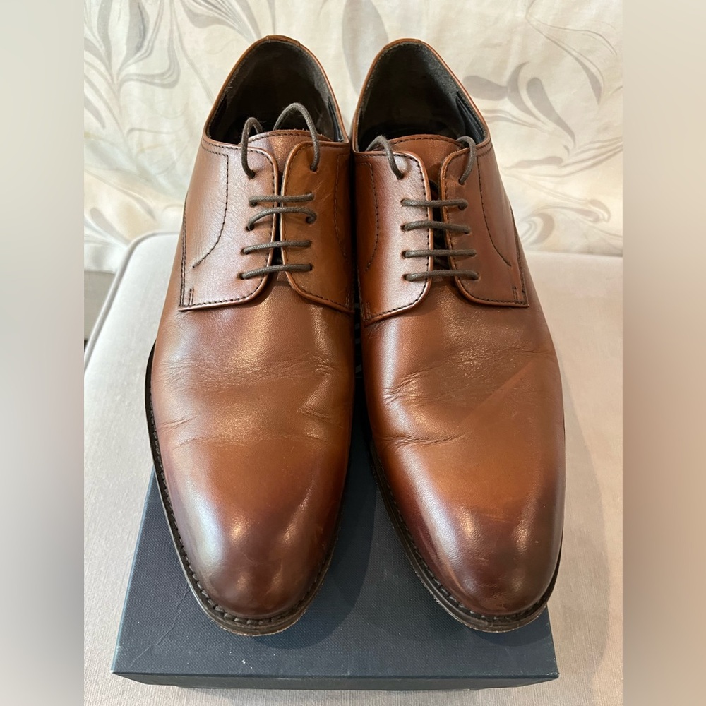 Men’s Brown dress shoe size 10M